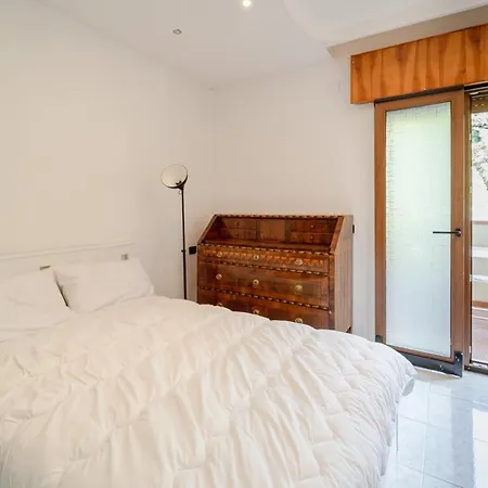 Casa Luciana - W/ Terrace & Private Parking